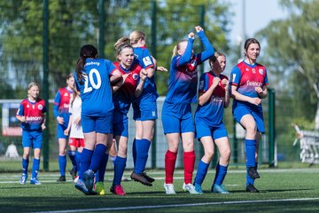Bild 197 - wCJ Hamburger SV - VfL Pinneberg : Ergebnis: 9:0
